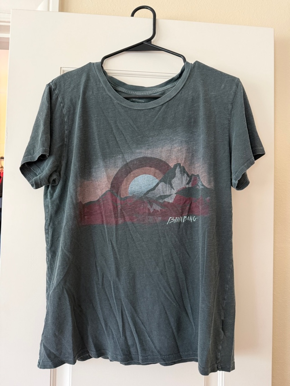 Billabong Mountain Graphic Tee with Maroon Accents